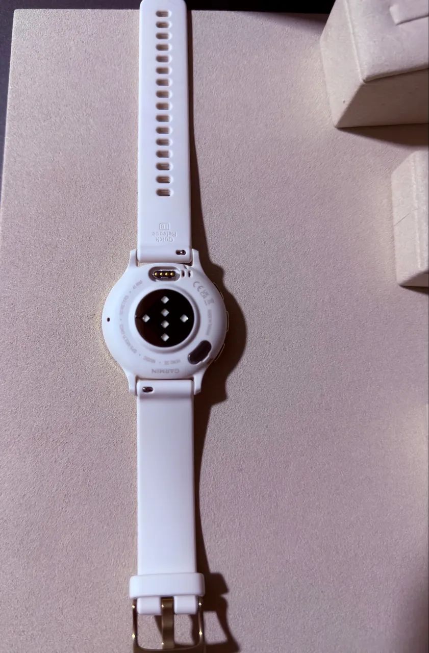 Relógio Garmin Venu 3S - 41mm - Elegância e saúde - Foto 3