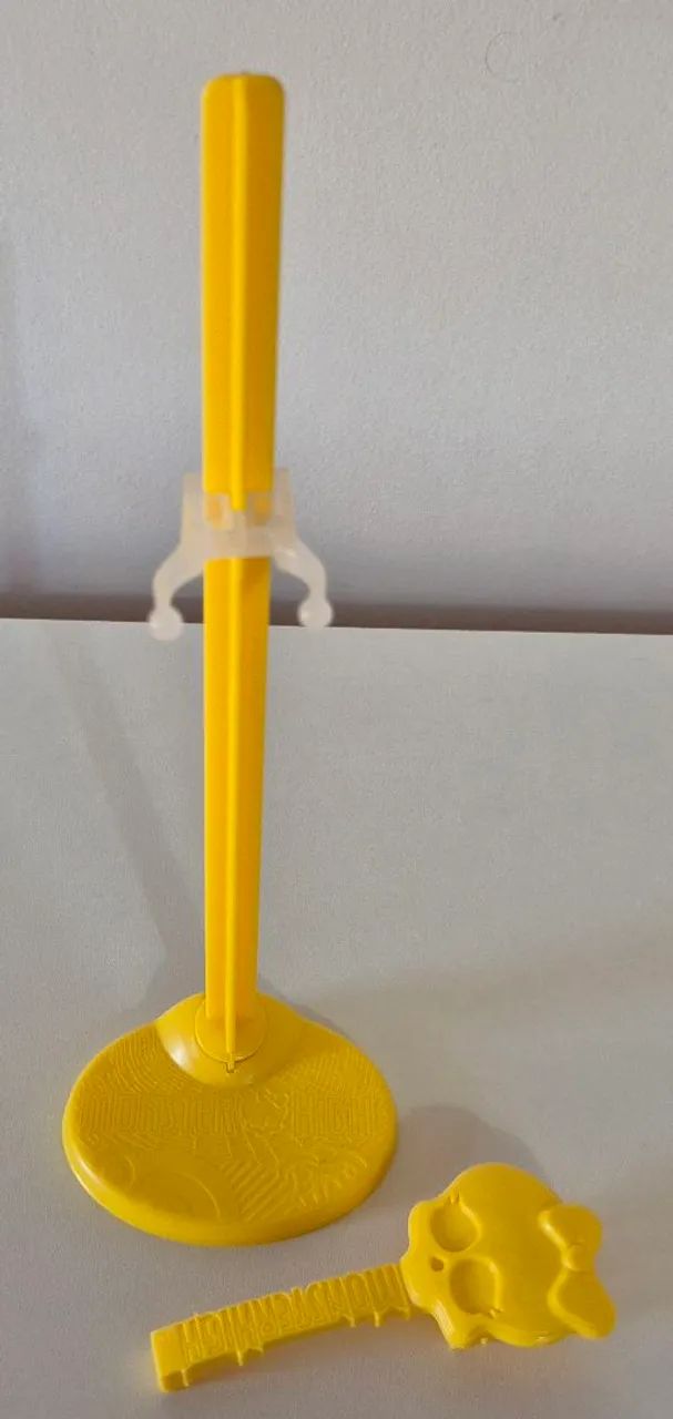 Suporte de Monster high amarelo - Foto 2
