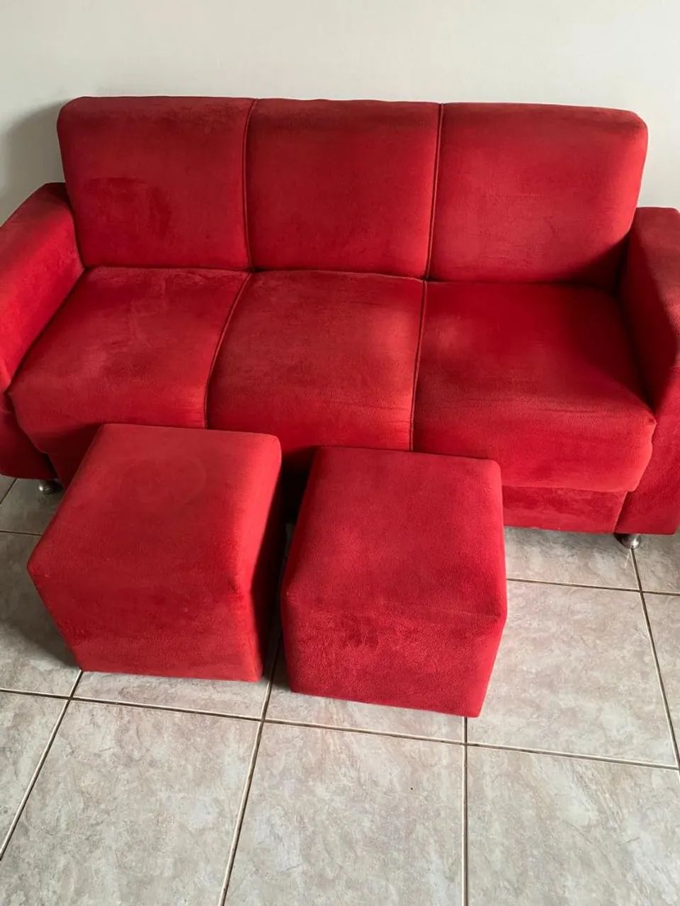 Sofa 3 lugares vermelho 
