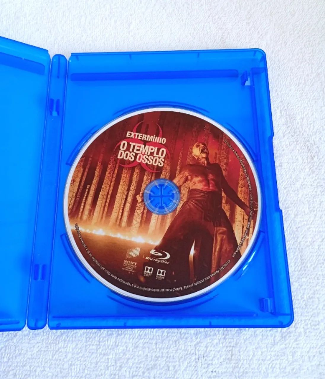 Blu-ray Filme Extermínio O Templo Dos Ossos - 2026 - Dub/leg - Foto 3