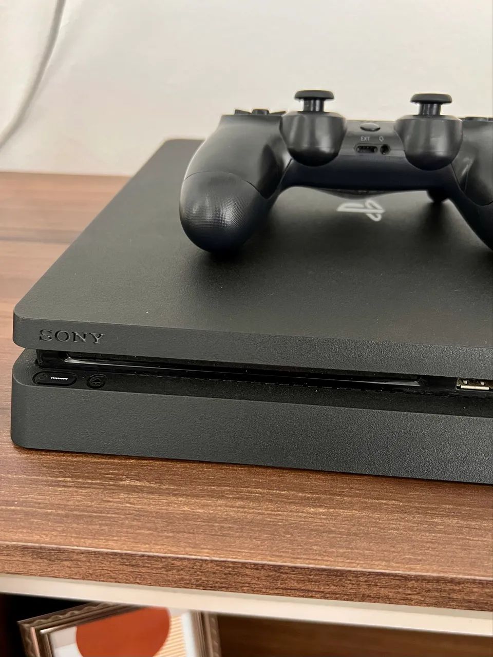 PlayStation 4 Slim - Foto 3