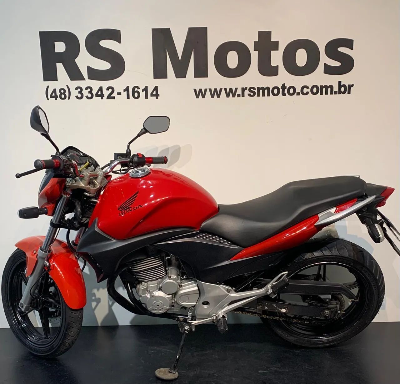 CB 300R/ 300R FLEX - Foto 2