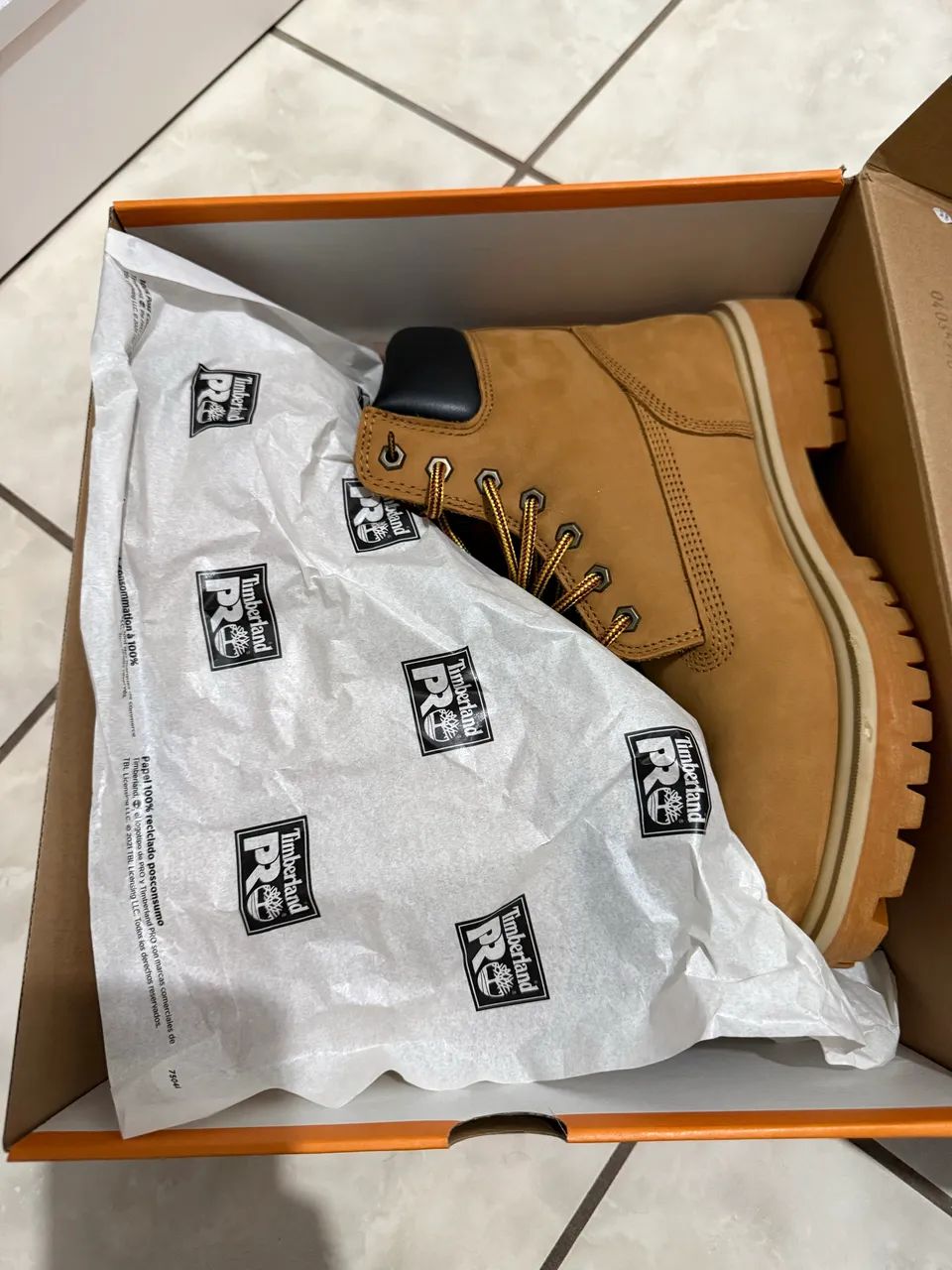 Bota Couro Timberland Boot Direct Attach 6 Pro - Foto 2
