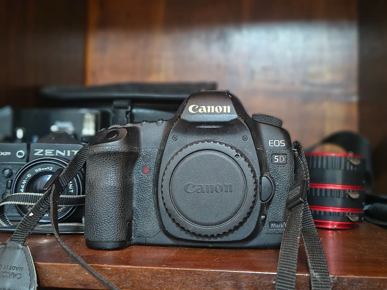 Mega Oportunidade - Canon 5D Mark II - (Full Frame)