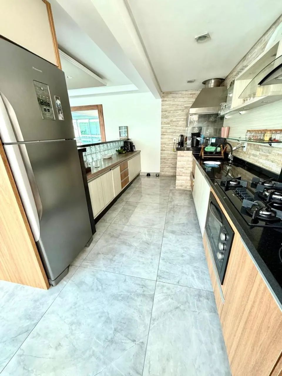 Casa 6 quartos próximo a rua das Gaivotas,inglese do Rio Vermelho.  - Foto 4