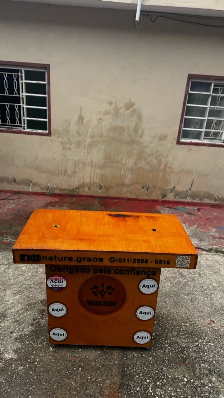 Mesa/carrinho de madeira personalizado - Foto 4