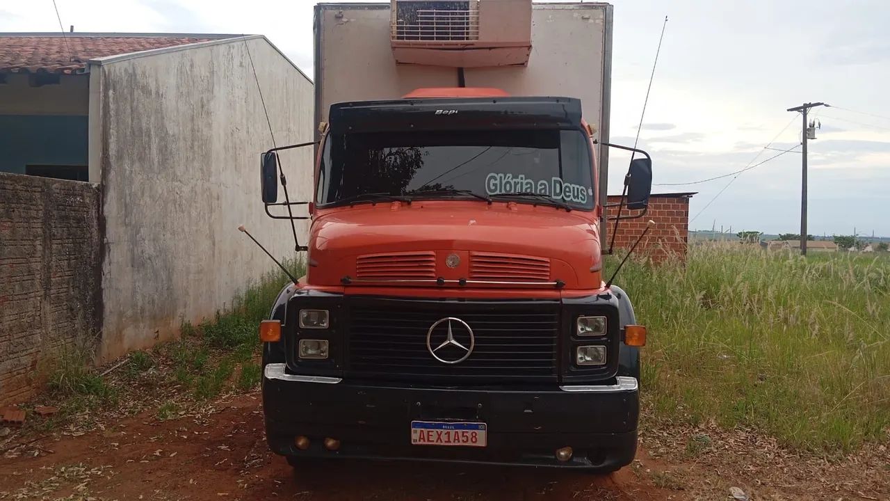 caminhão Mercedes-Benz 1513 - Foto 9