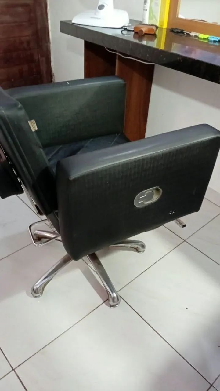 Cadeira de cortar cabelo  - Foto 3