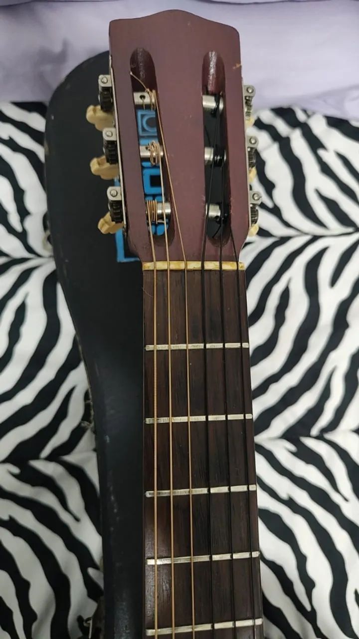 Violão Raríssimo Delvechio com case - Foto 3