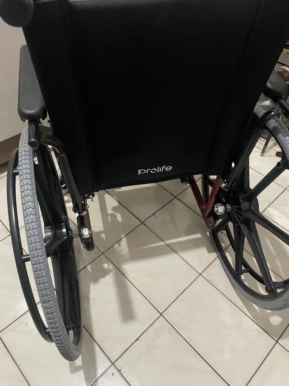 Cadeira de rodas  - Foto 2