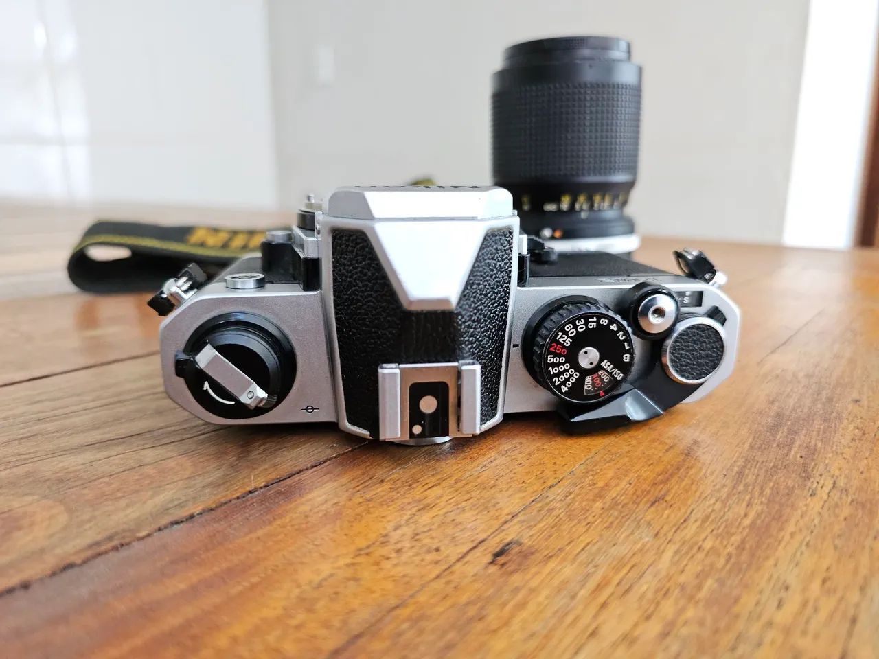 Nikon FM2 N honeycomb + 35-105mm AIs + Motor e flash - Câmeras e