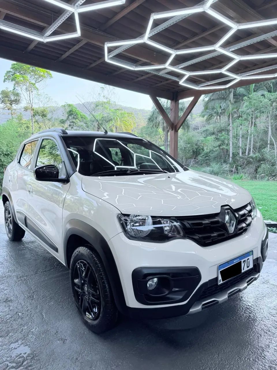 Renault Kwid Outsider 1.0 Flex 12V 5P Mec. 2022