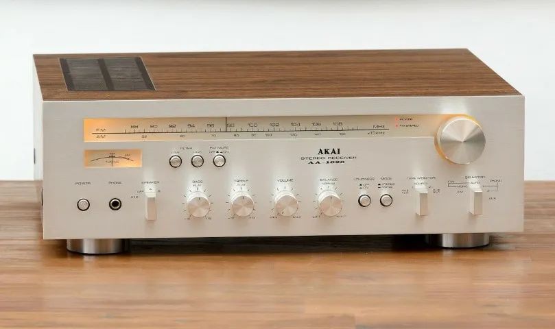 Som Vintage Akai, Marantz, Pioneer, Sansui, Kenwood, Gradiente, Onkyo, Denon, Technics etc - Foto 3