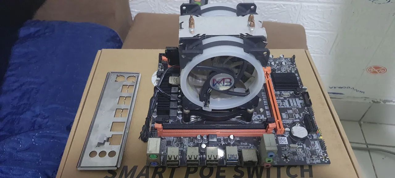 Kit xeon (PLACA MÃE + PROCESSADOR + MEMÓRIA)