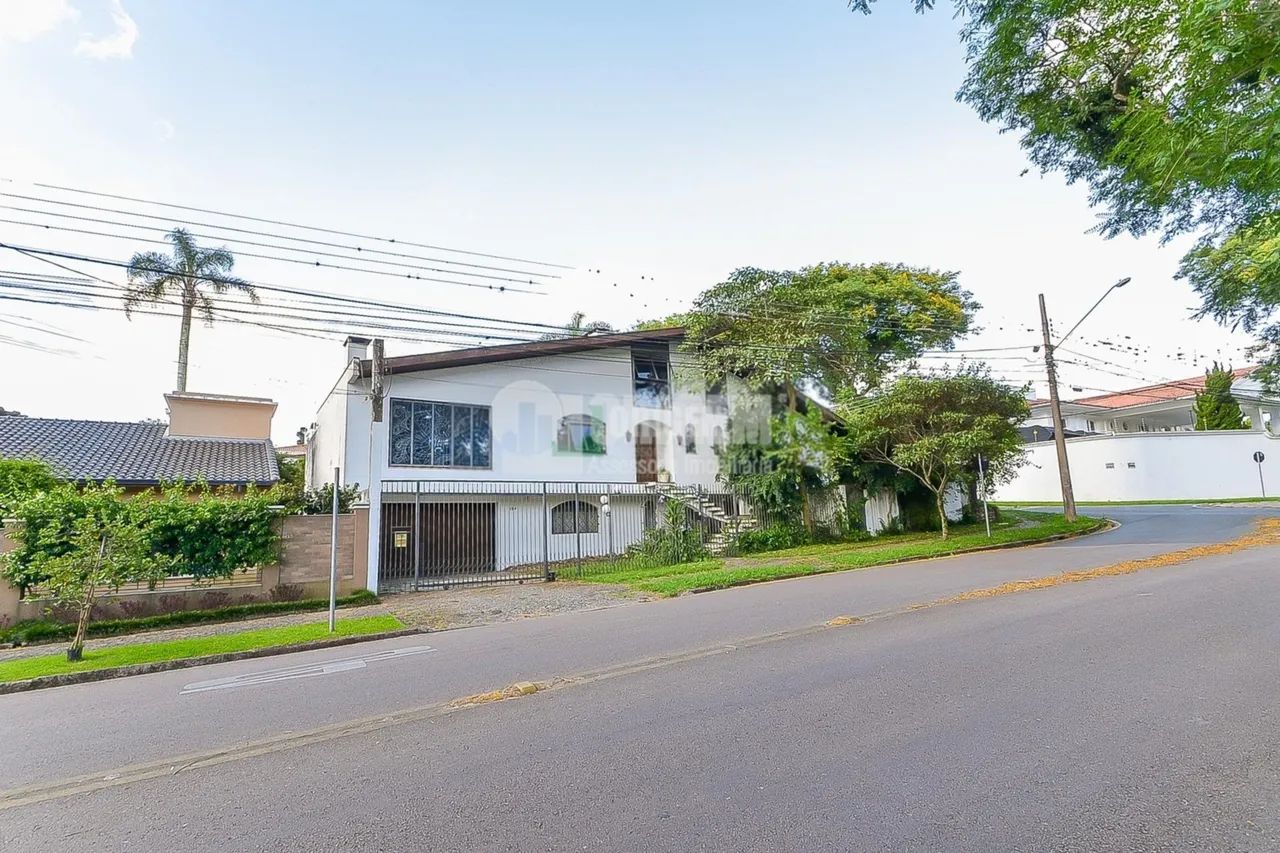 Casa comercial com 9 salas no bairro Seminário!!! - Foto 4