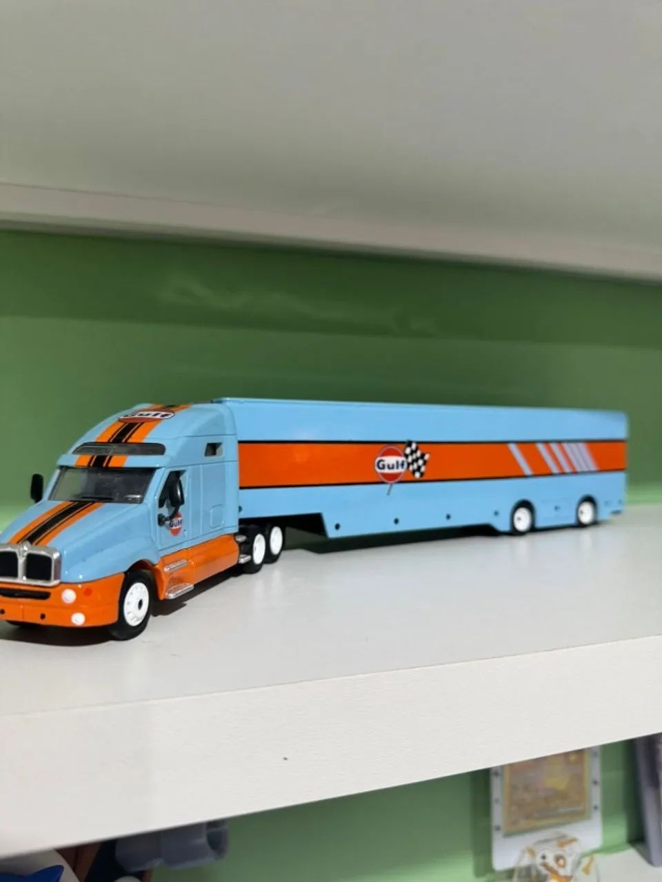 Caminhão greenlight Gulf 1:64 