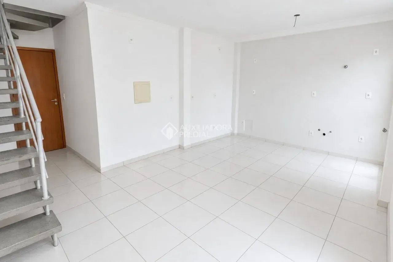 Cobertura 3 suítes e 2 vagas em Capoeiras Florianópolis - Foto 4