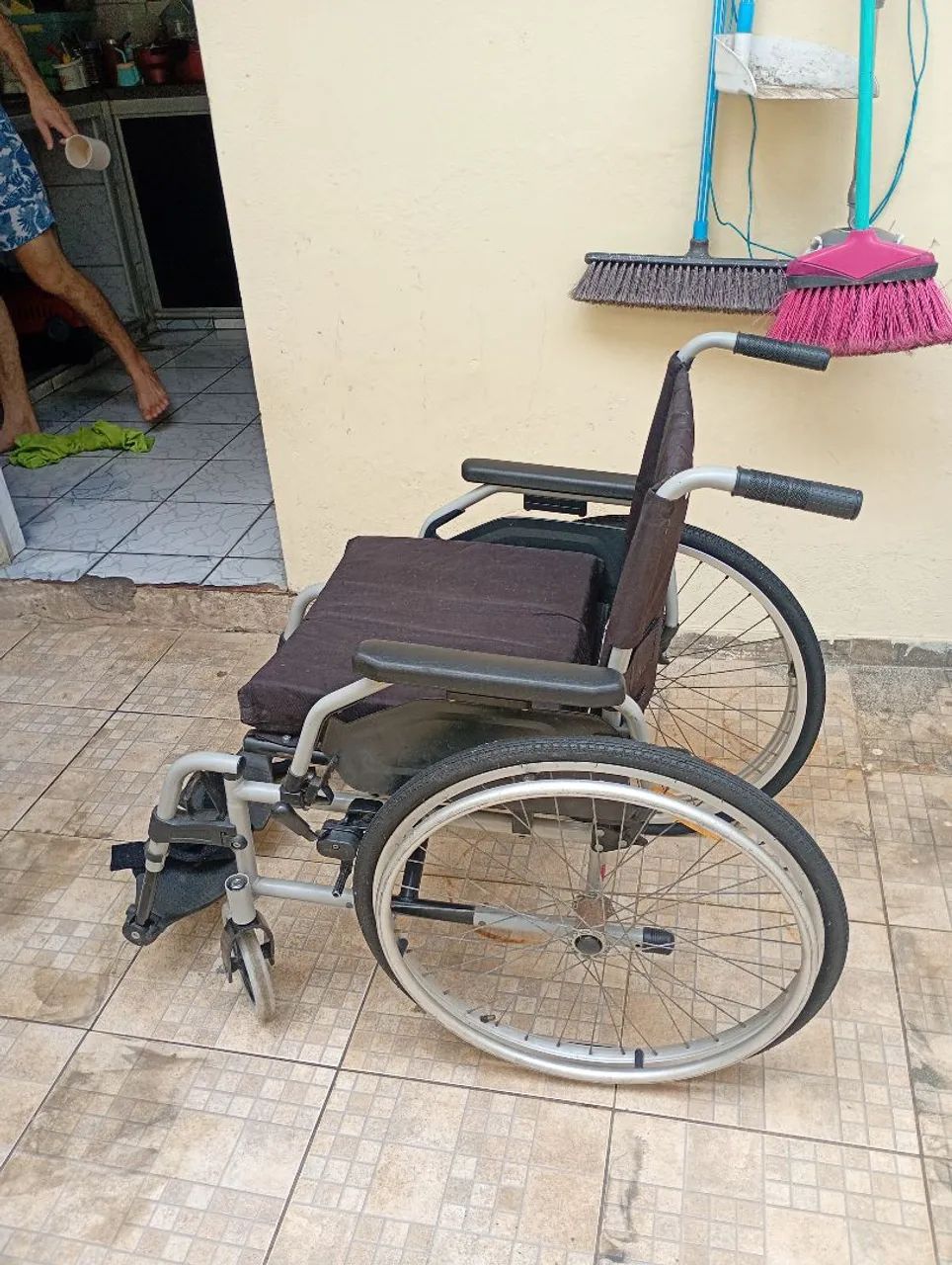 Cadeira de Rodas Ottobock Usada - Foto 4