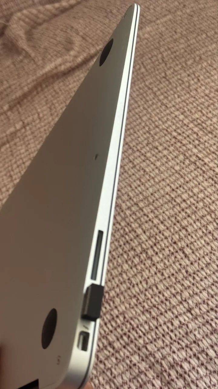 MacBook Air  13  - Foto 4