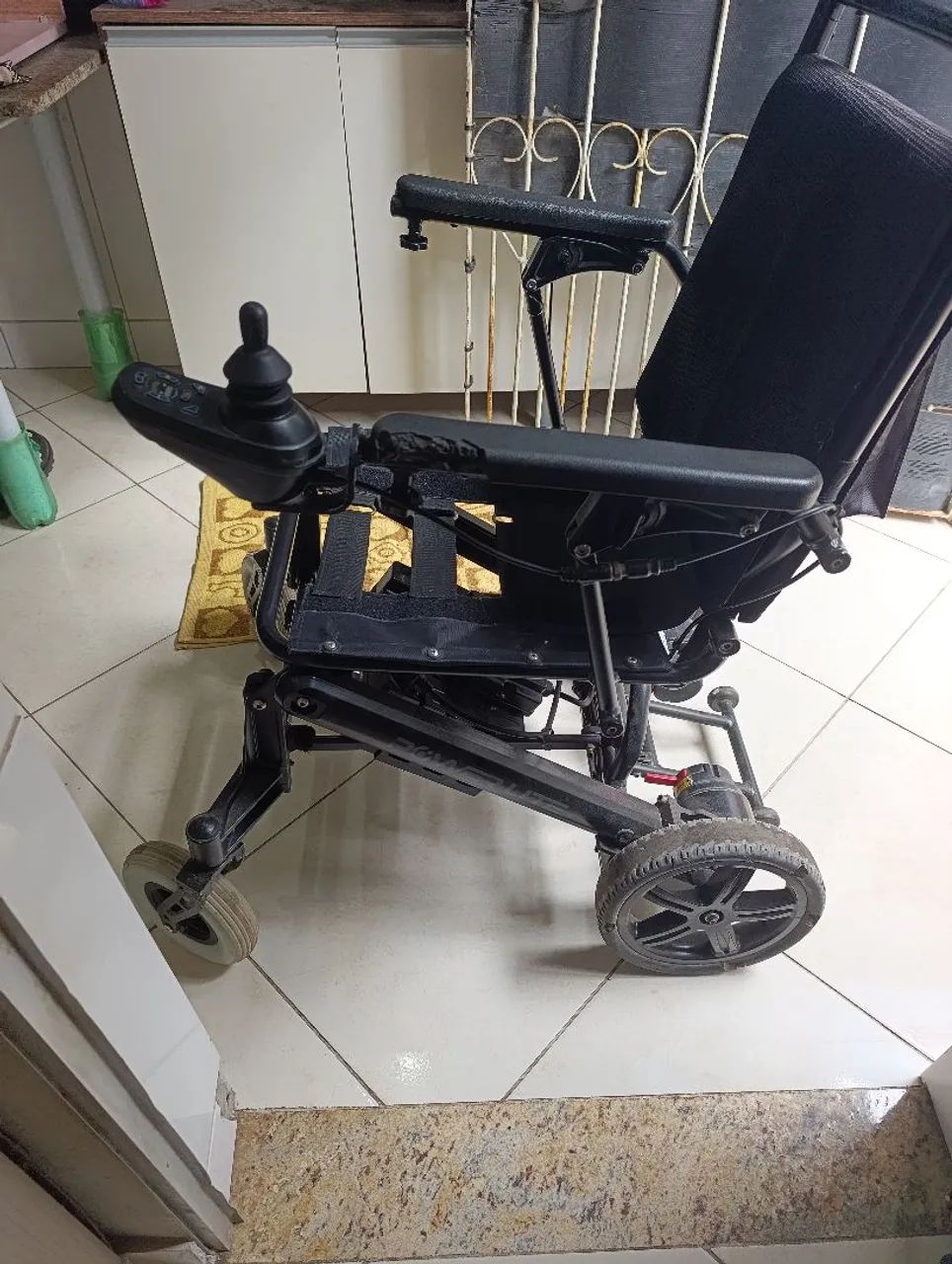 Cadeira de rodas  - Foto 2