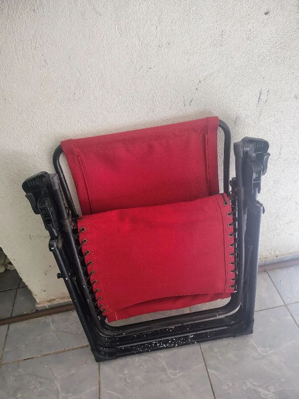 Cadeira espreguiçadeira dobrável  - Foto 5