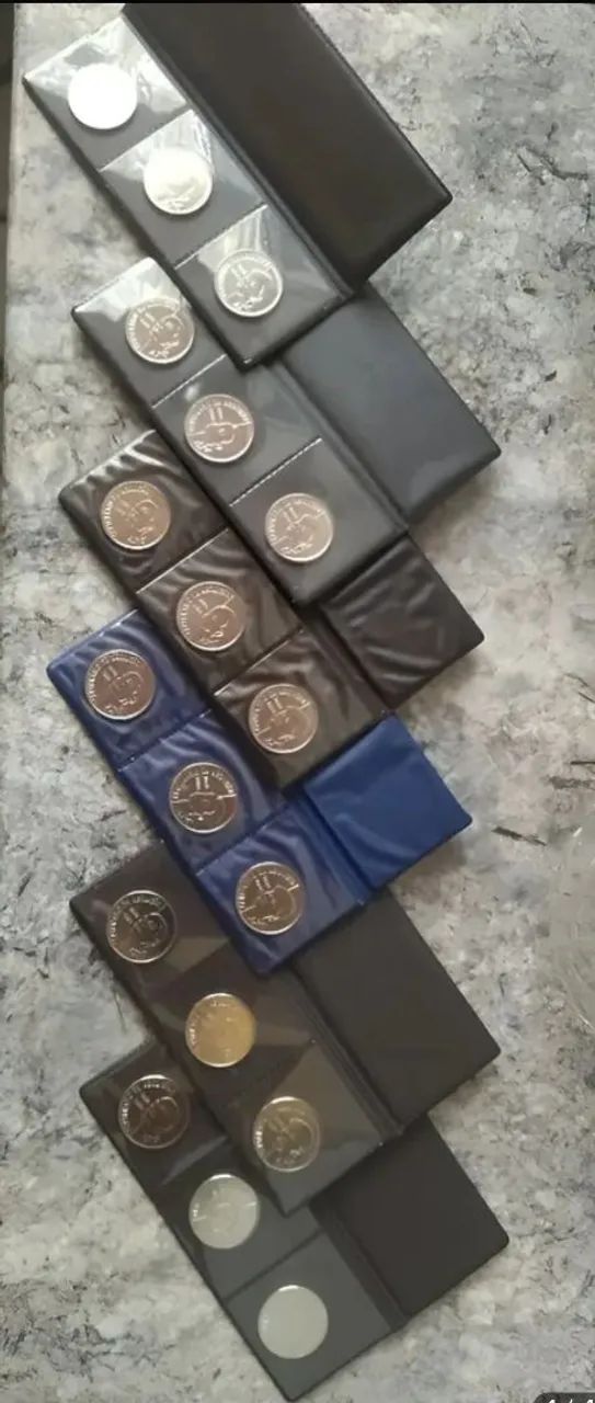 6 Set moedas Trio Axé (Soberbas) com estojos originais 
