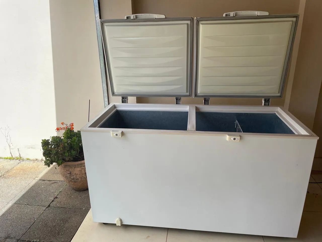 Freezer Electrolux dupla função 110v
