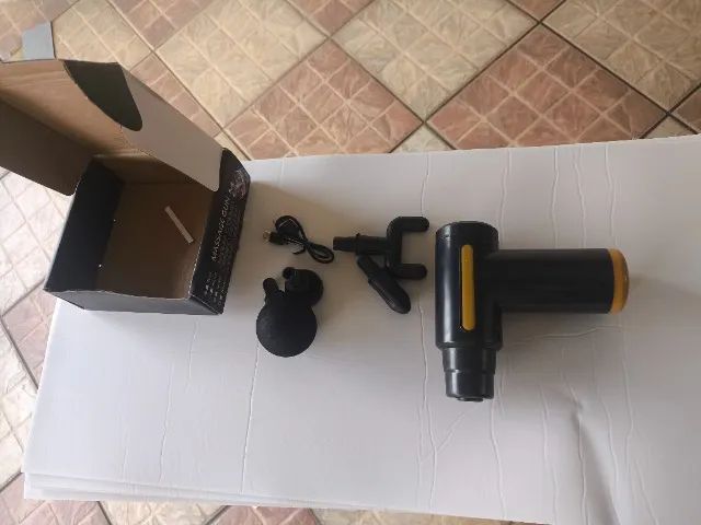 Massageador corporal portátil ideal para relaxamento muscular e alívio de tensão no dia a 