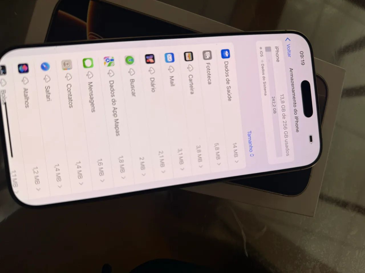 iPhone 16 pro max - Foto 2