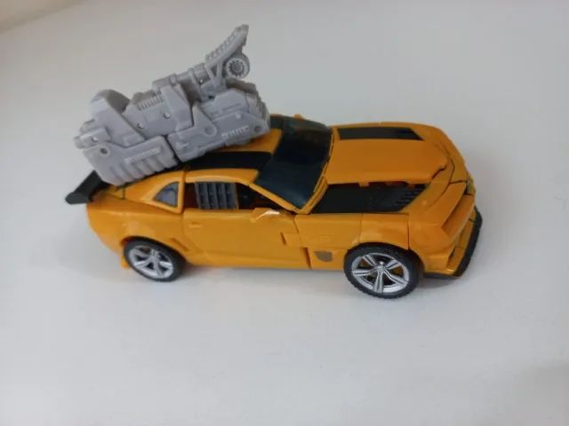 Transformers Robô Bumblebee - Original Hasbro