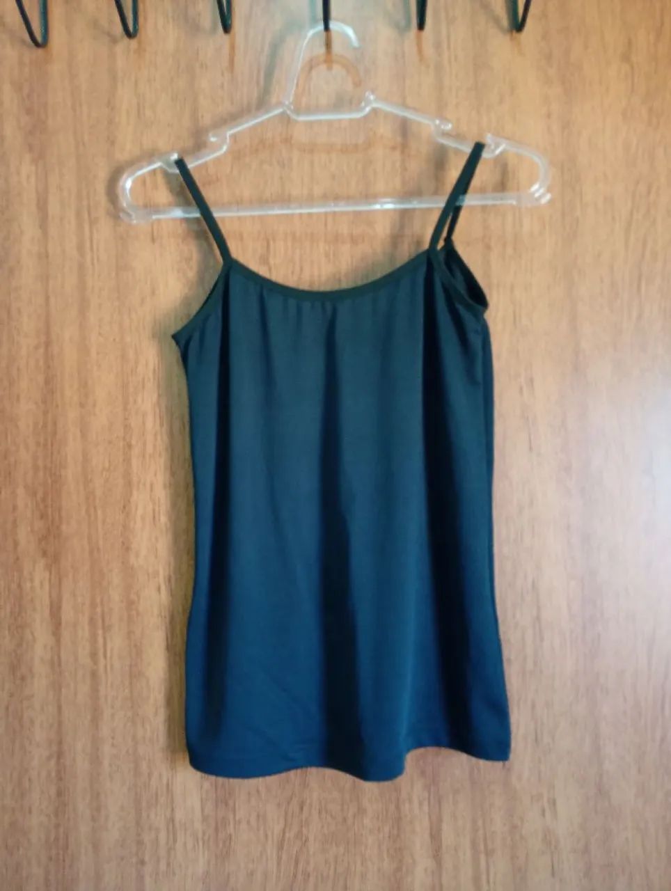 Blusa de tule preta + blusa de alça  - Foto 3