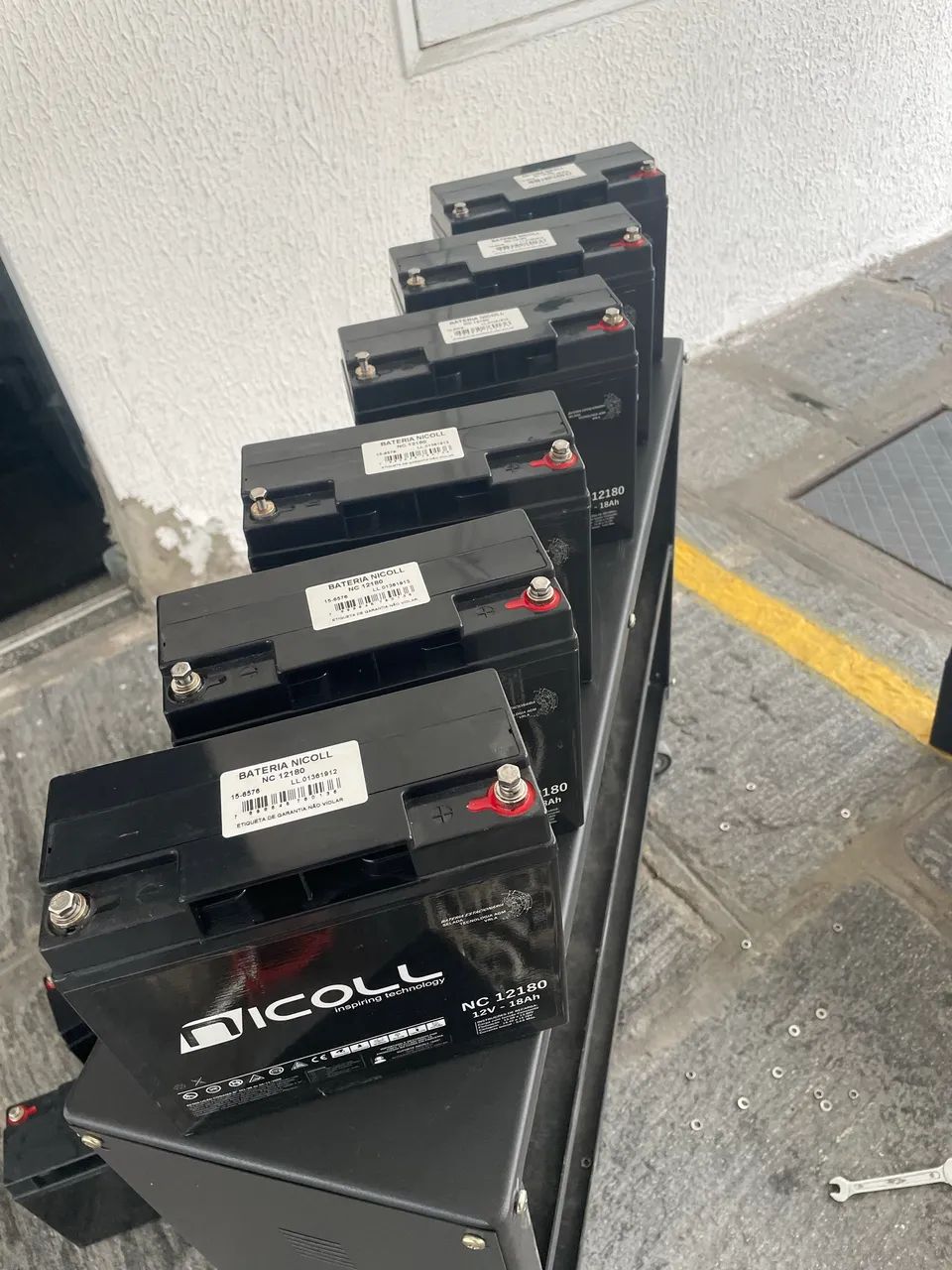Bateria 12v 18ah - Foto 4