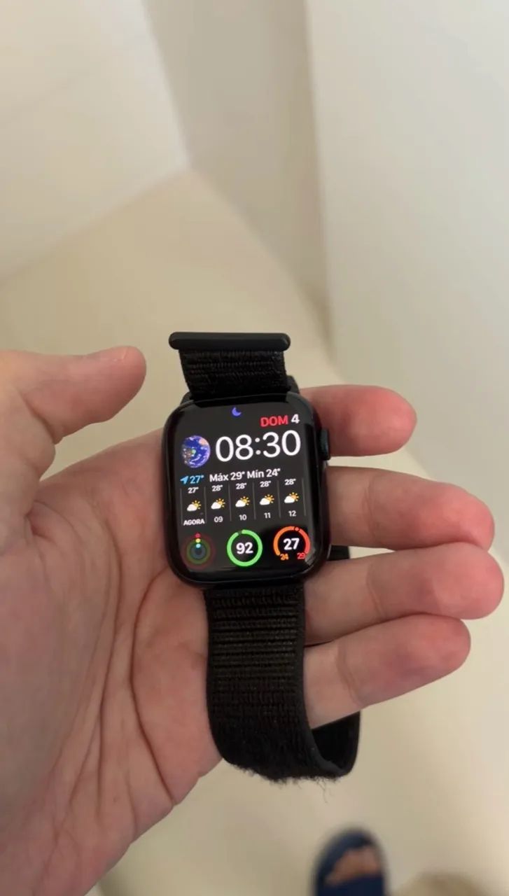Apple Watch 9 (45mm)