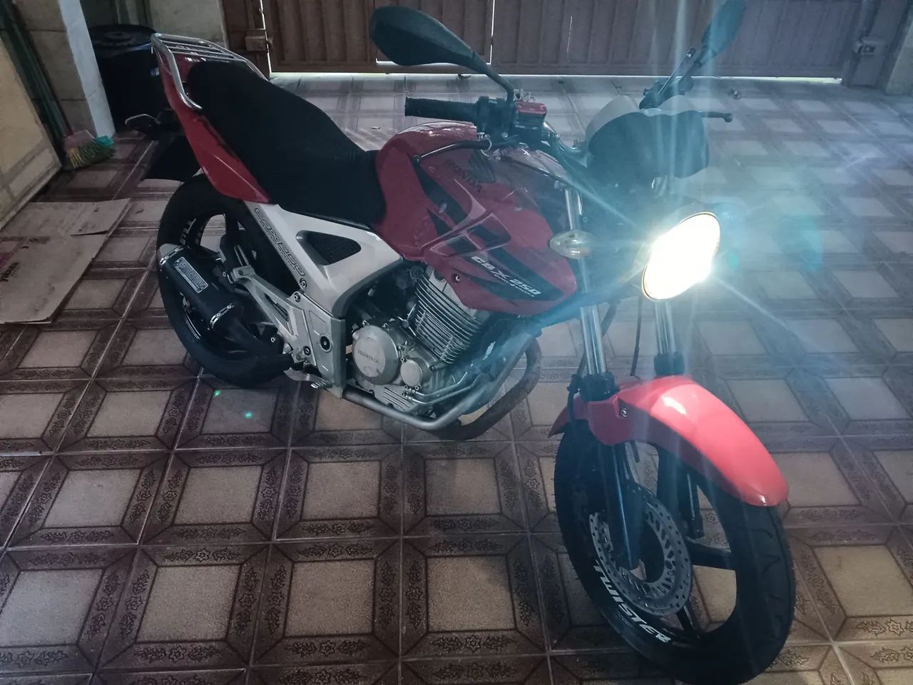 CBX 250 Inteira