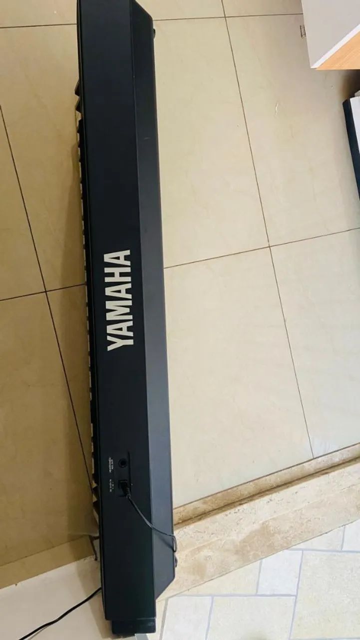 TECLADO YAMAHA PSR-150 - Foto 4