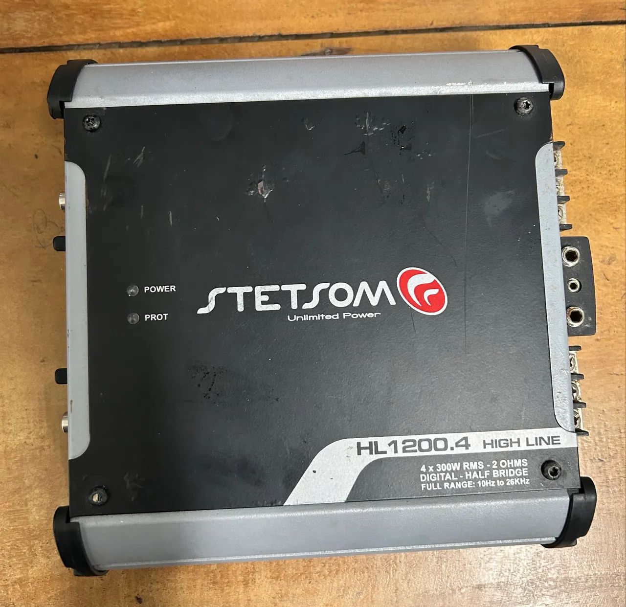 Módulo stetsom hl1200.4 ( está em proteção )