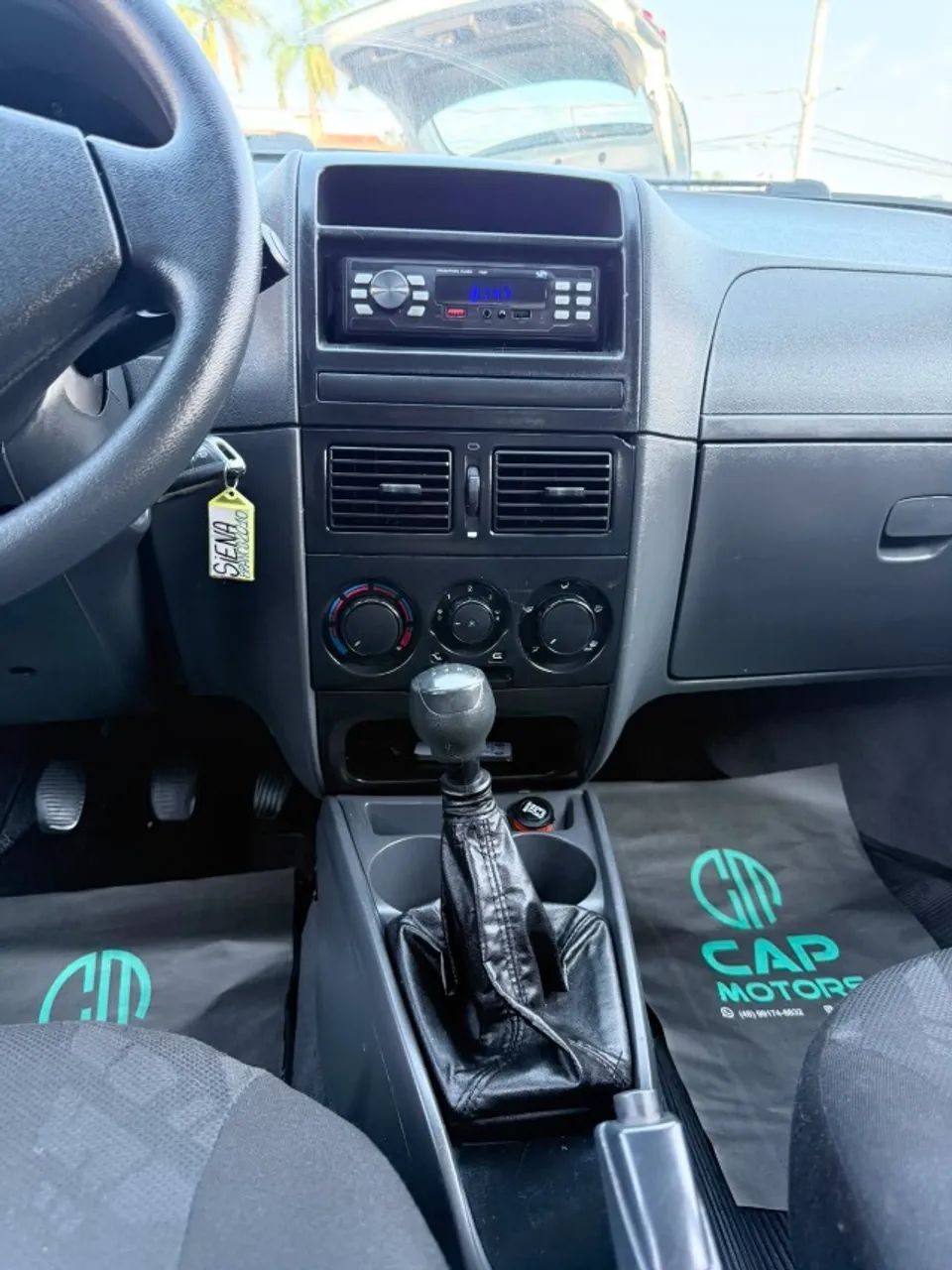 Fiat Siena EL 1.0 MPI Fire Flex 8V 4P 2010 - Foto 5