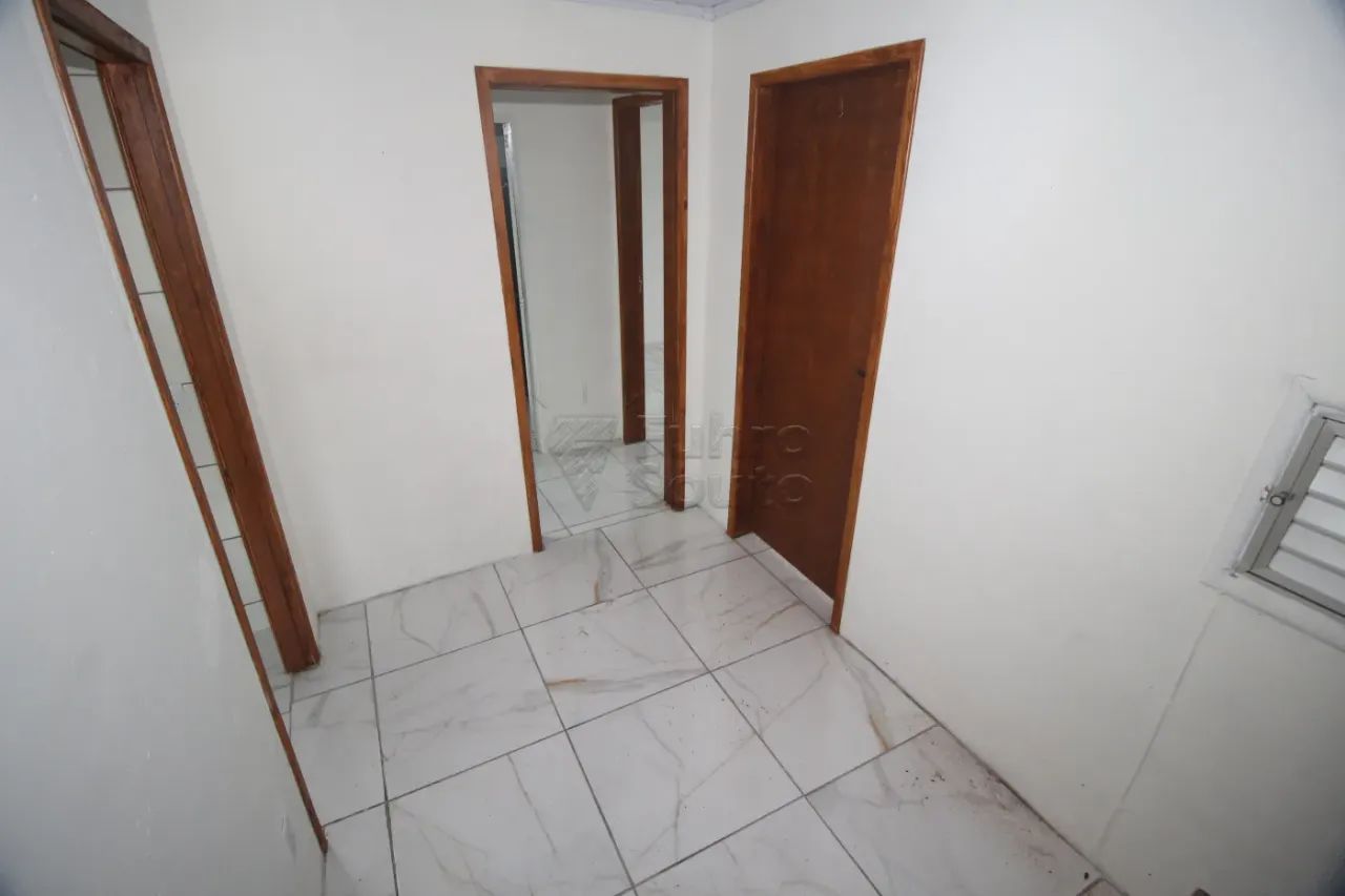 Aluguel de Casa no Centro da Cidade - Foto 3