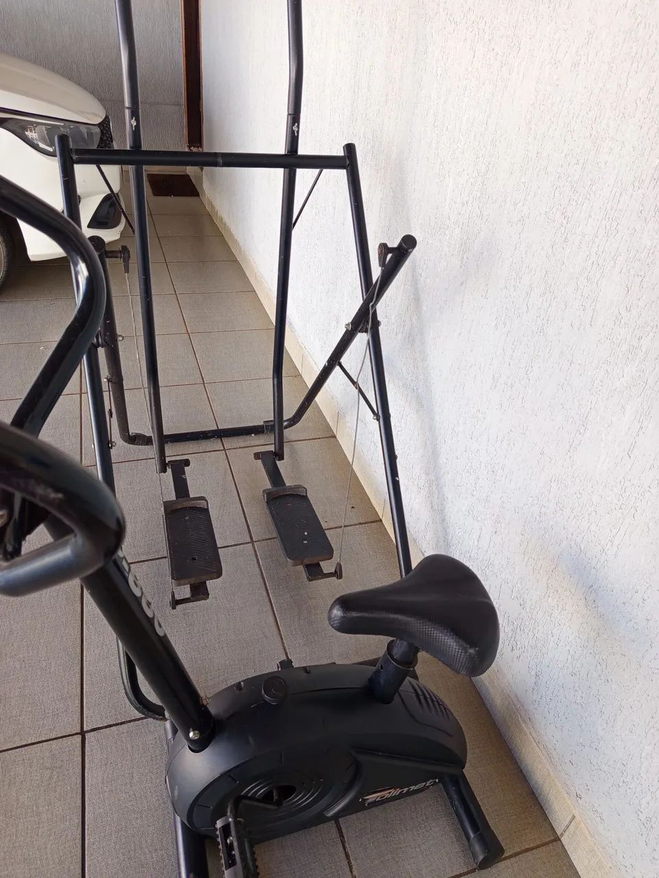 Bicicleta ergométrica e Aparelho elíptico