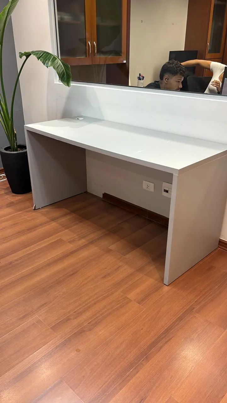 Mesa de trabalho 