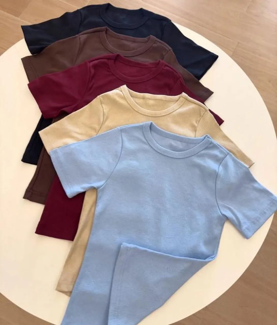 Blusas BABY LOOK Listrada BELÍSSIMA? - Foto 4
