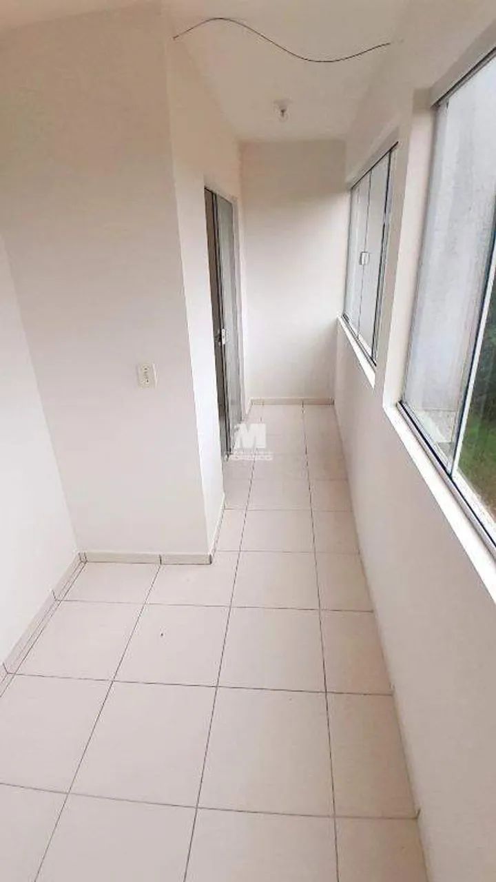 Casa à Venda em Guabiruba | 2 Quartos e Espaço Versátil - Foto 5