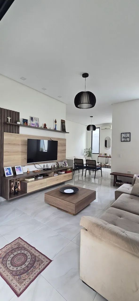 ALUGA- SE CASA MODERNA NO CENTRO DA CIDADE  - Foto 4