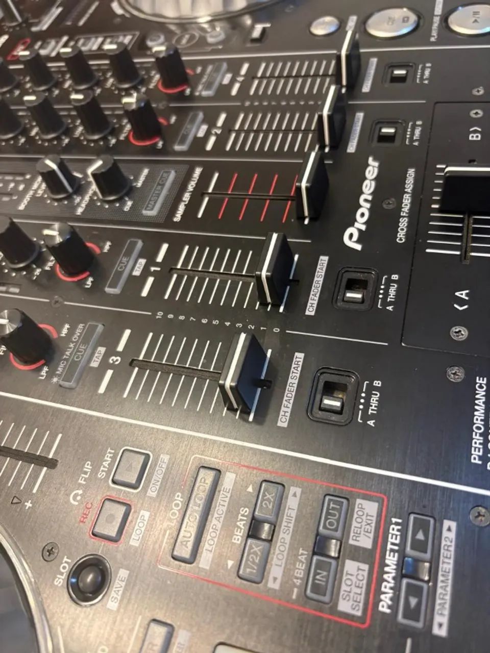 Controladora Pioneer DDJ-SX2 estado de nova - Foto 5
