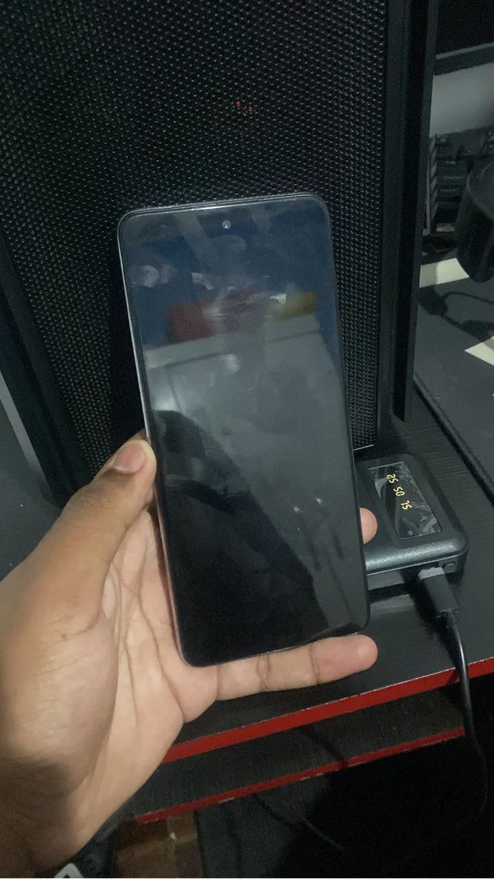 Vendo celular do modelo Infinix note 10 pro. Nunca aberto 