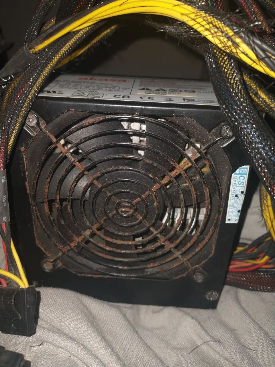 Fonte akasa 500W