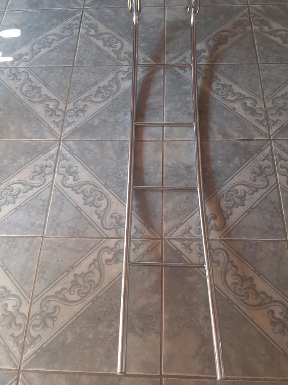 Escada em aço inox para beliche  - Foto 5