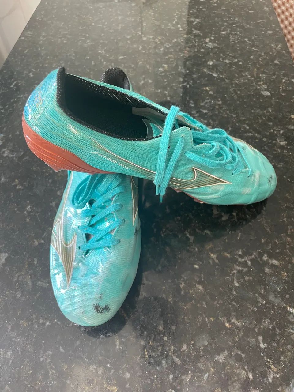 Chuteira mizuno alpha - Calçados Esportivos - Maria Ortiz, Vitória