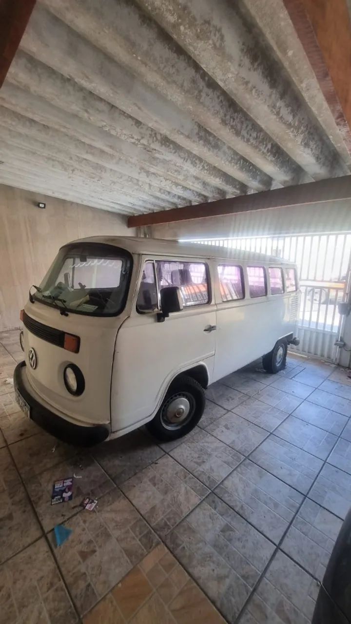 Volkswagen Kombi STANDARD/ LUXO/ SÉRIE PRATA 1995