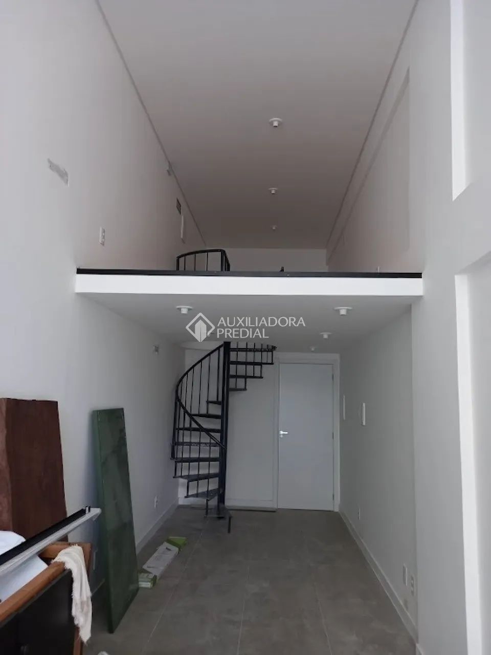 TRINDADE - FLORIANÓPOLIS - SC Excelente sala comercial à venda no Residencial Studio 1335 - Foto 4